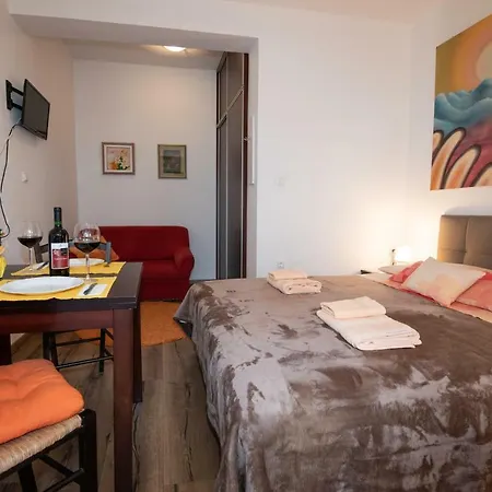 Studio Apartman Tasha Opatija Exterior photo